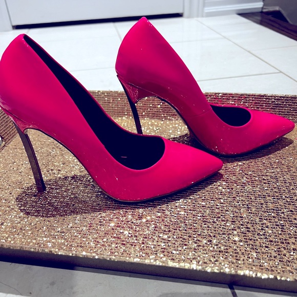 Pink  stilletto - Picture 4 of 5